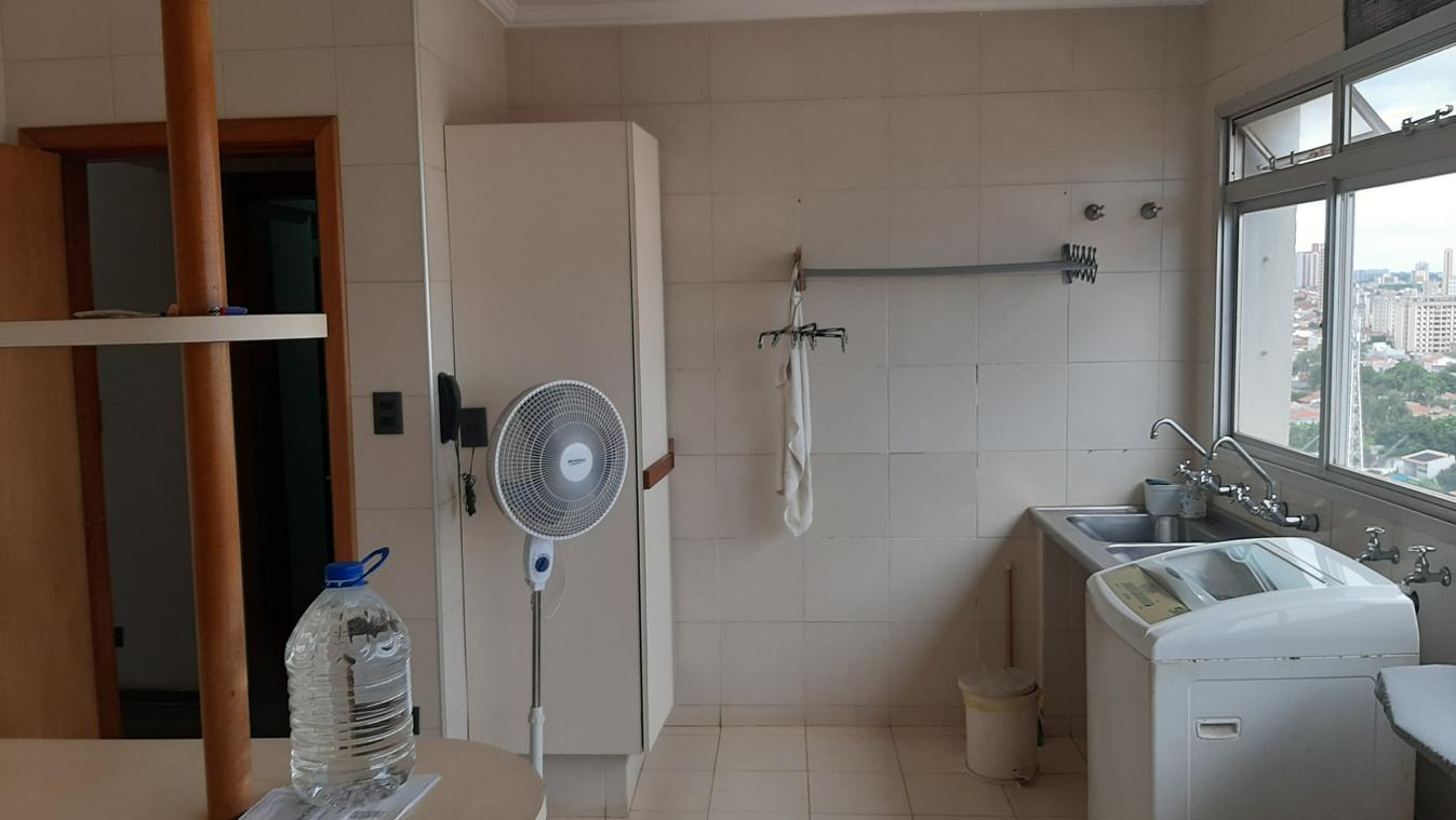 Apartamento com 5 quartos (foto 23 de 47)