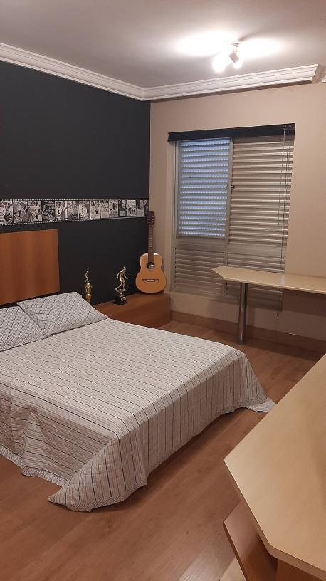 Apartamento com 5 quartos (foto 31 de 47)